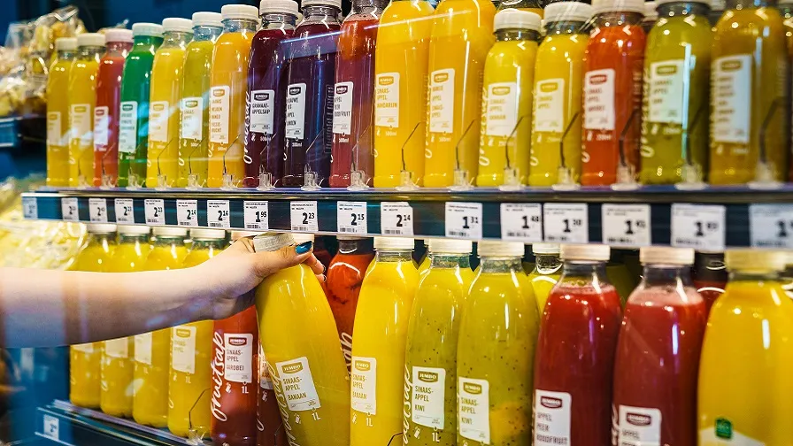 jumbo voert statiegeld in op plastic flessen van sappen en smoothies