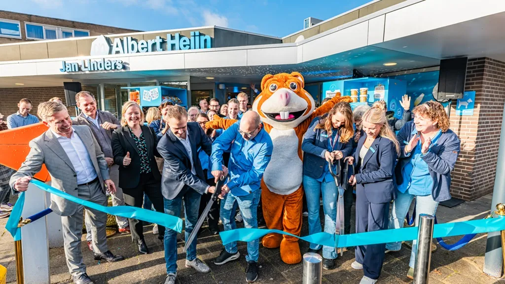 officieleopeningalbertheijnjanlindersdeboektveghel15november2023foto albertheijnthearrows