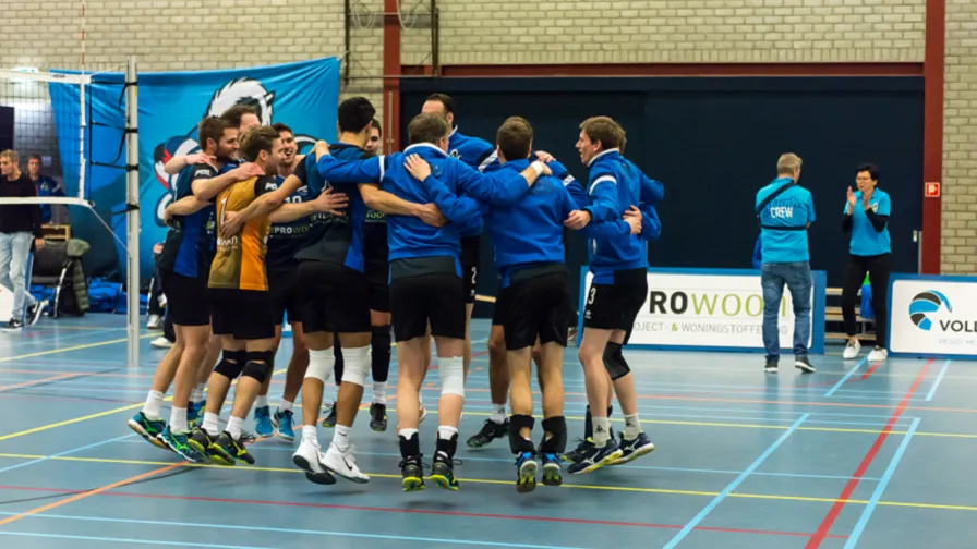 skunk heren 1 896x504