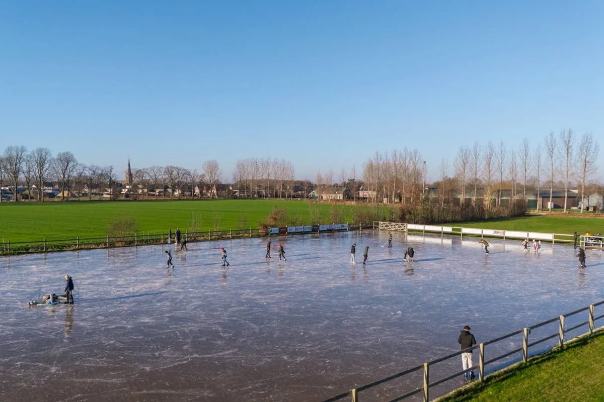 26-12-2025 IJspret in Zijtaart 01
