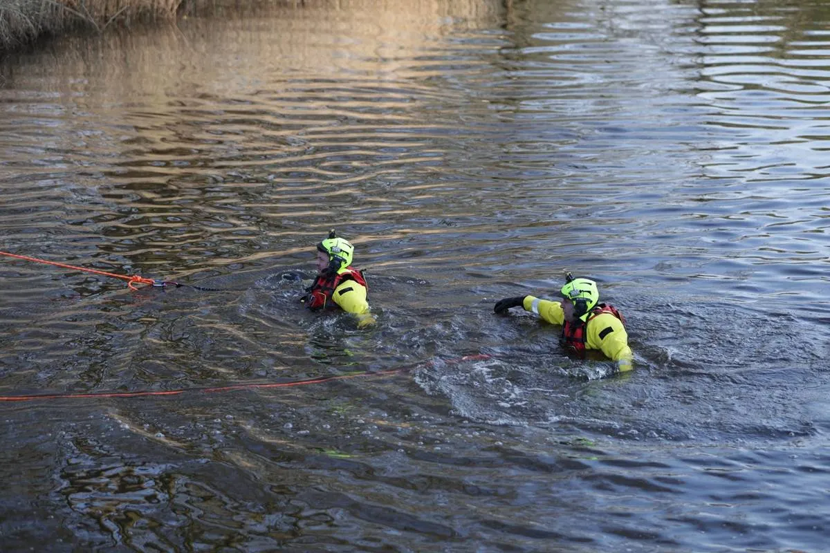 22-03-2026 Persoon te water Veghel 07