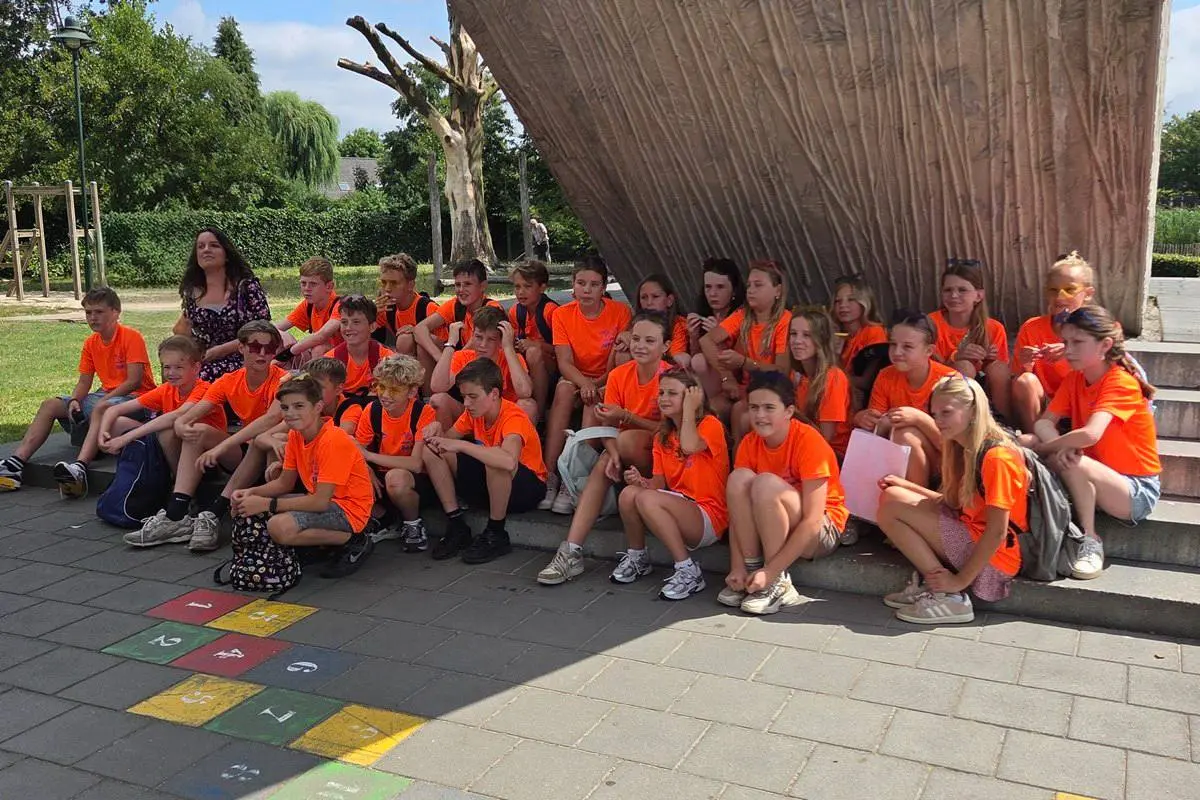 09-07-2026 Afscheid Groep 8 BS Edith Stein Zijtaart 01