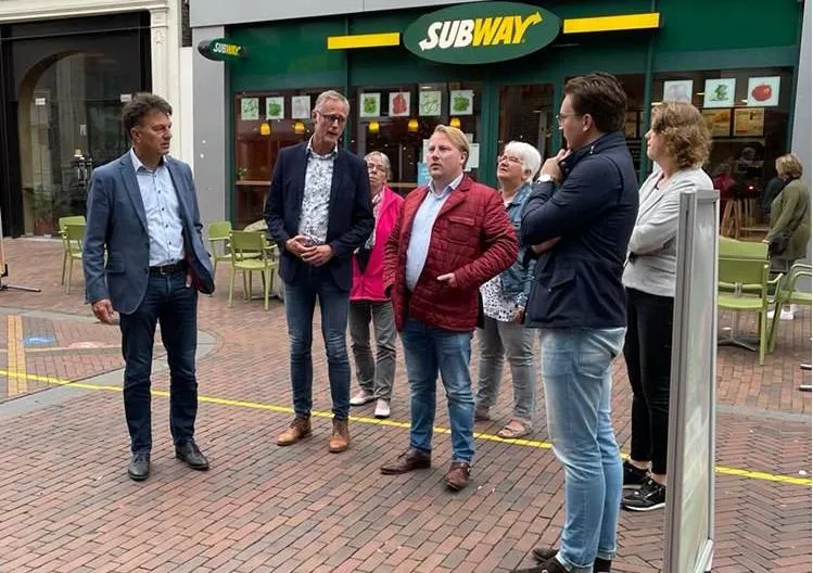 meppel cu foto1 leo de harder