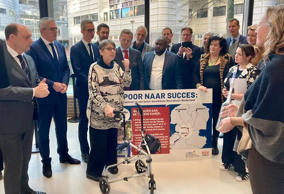 dr aanbieden petitie spoor