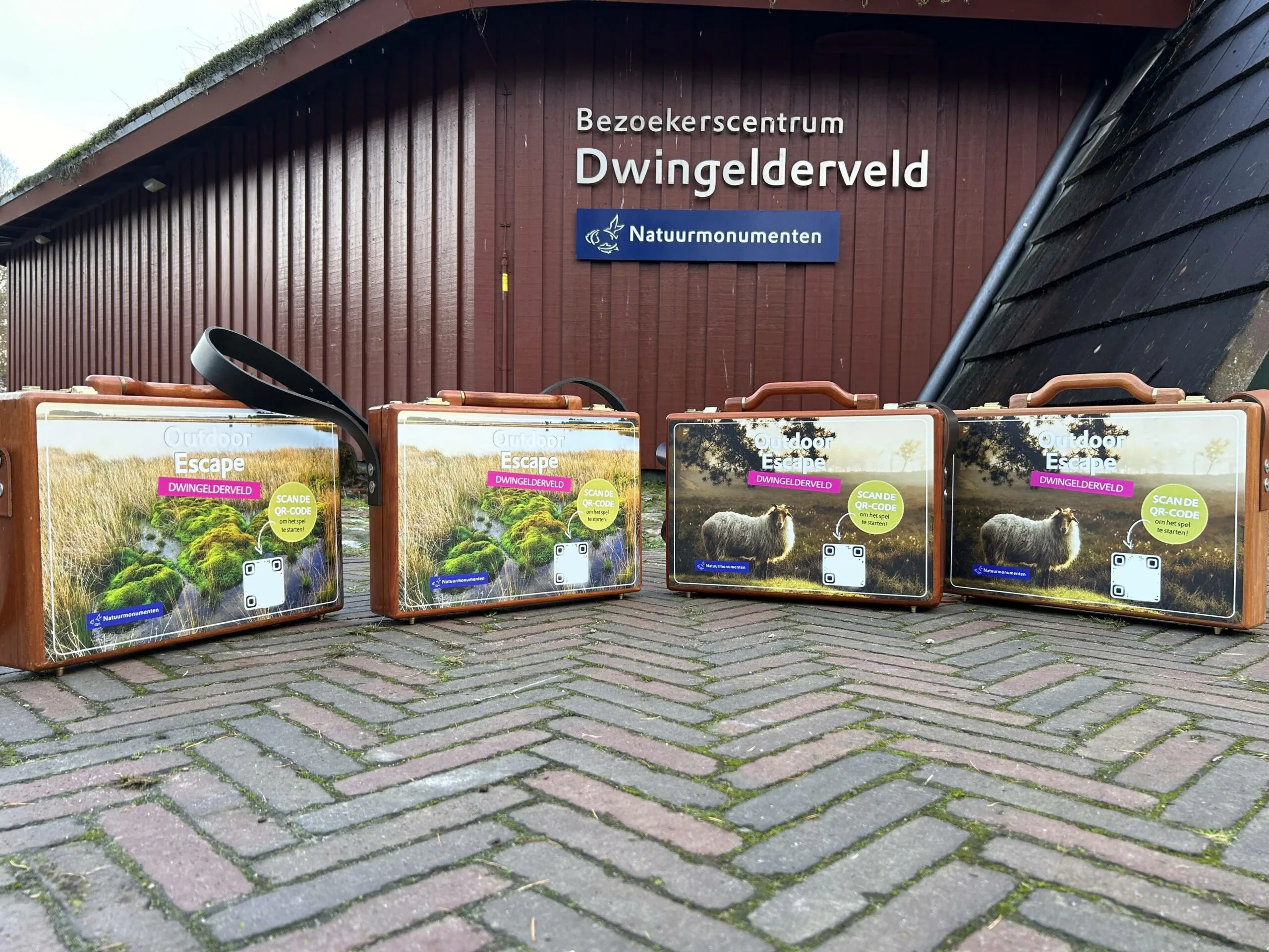 ruinen dwveld outdoor escape routes scaled