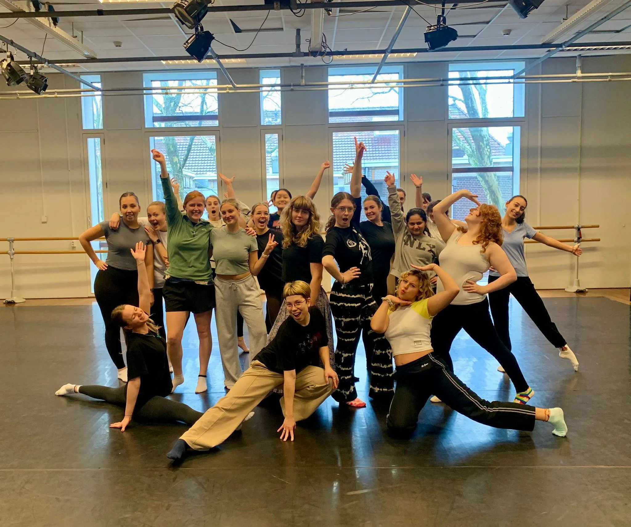 meppel dansperformance kunst event iteps studenten foto nhl stenden