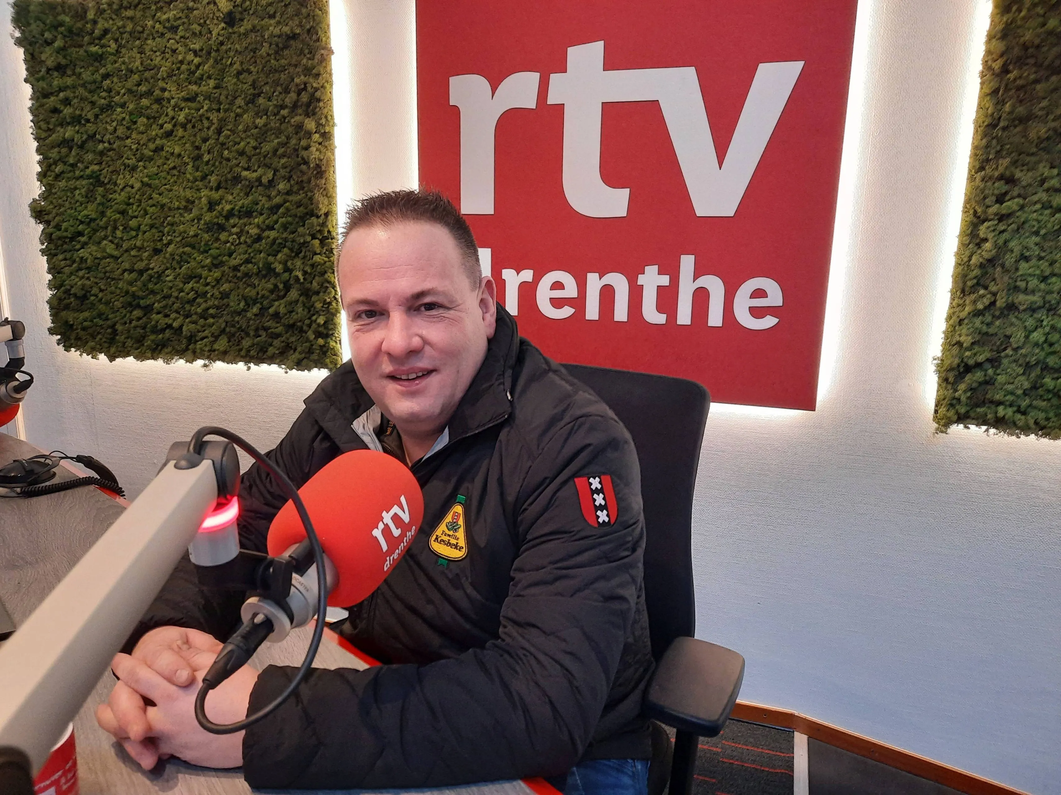 dr marcel pijl praot drents met mij rtv drenthe huus van de taol