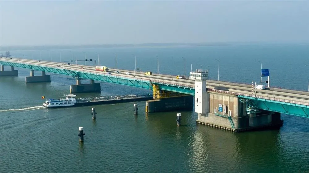 haringvliet 1
