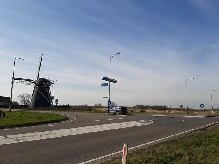 n389 etten leur