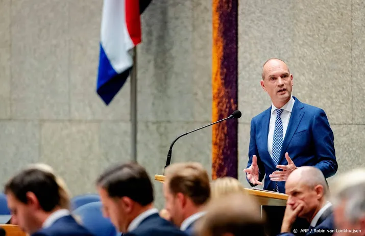 cu voorman segers pleit voor matiging