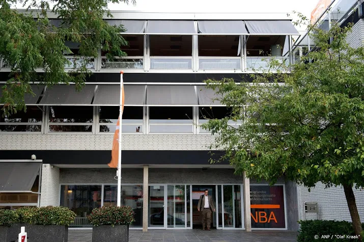 accountantsorganisatie nba stuurt baas weg