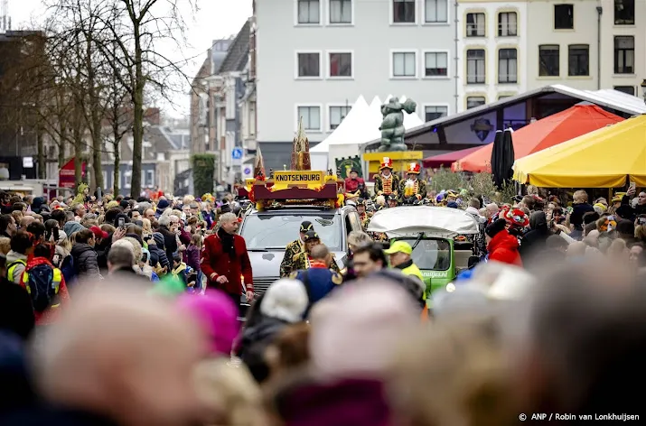 opnieuw meer coronabesmettingen link met carnaval onduidelijk