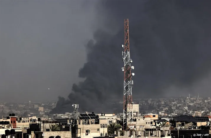 10 mensen weg uit gaza met hulp nederlandse overheid