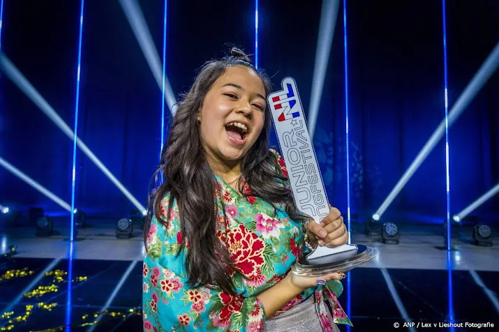 14 jarige ayana voor nederland op junior eurovisie songfestival