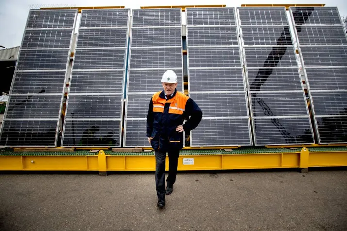 17 miljoen zonnepanelen voor asbestdaken