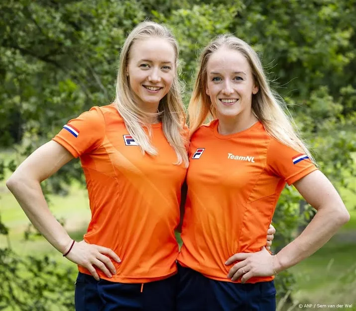 18 atleten teamnl zondag naar parijs sporters reizen in groepjes