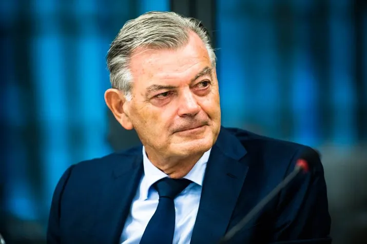 50plus kamerlid van rooijen terug naar senaat