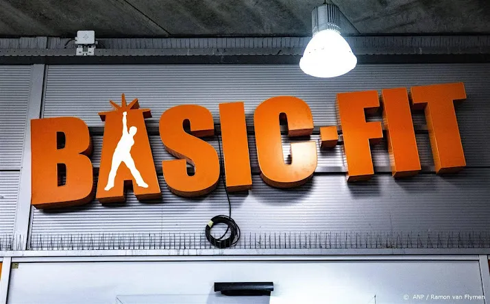 aandacht voor imcd en basic fit op rustig damrak