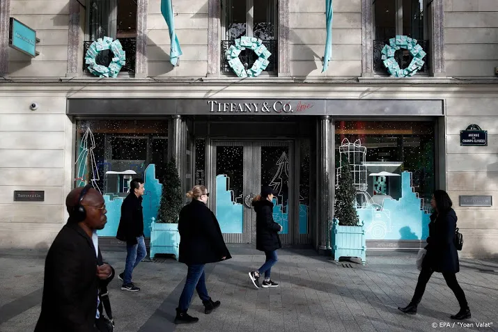 aandeelhouders tiffany eens met overname door lvmh