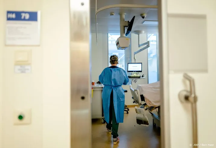 aantal coronapatienten in ziekenhuizen loopt op tot 533