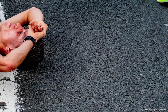aantal deelnemers dam tot damloop in koelbad