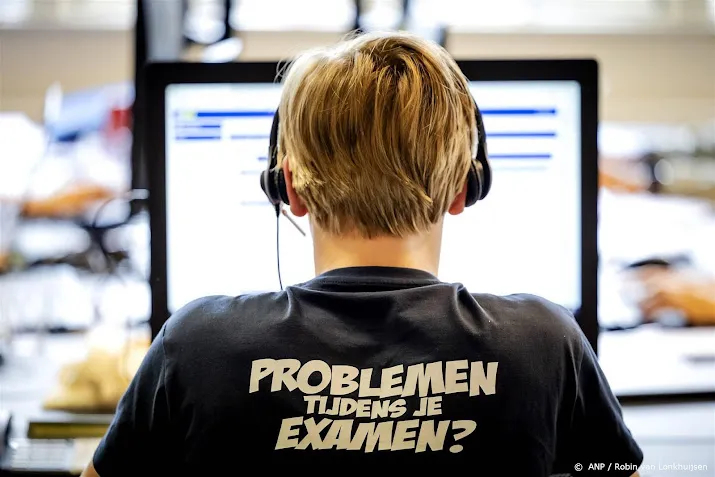 aantal klachten over eindexamens voor het eerst boven 300 000