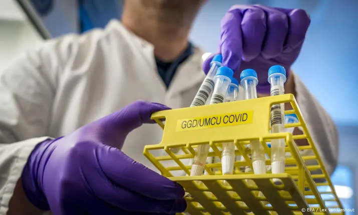 aantal nieuwe coronabesmettingen blijft dalen