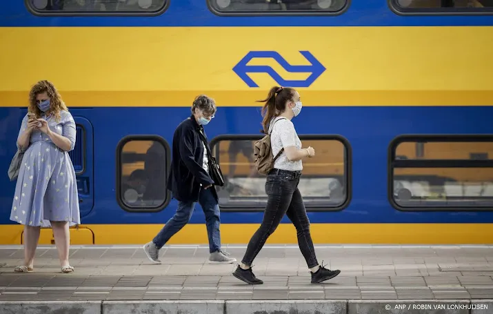 aantal reizigers bij ns blijft ver onder pre crisisniveau