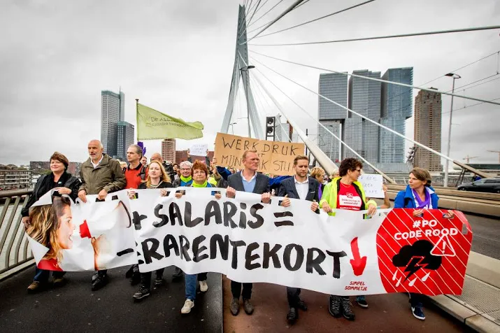 actie schoolleiders met afwezigheidsmelder