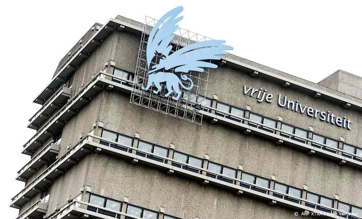 activiteiten mensenrechtencentrum vu stilgelegd na ophef