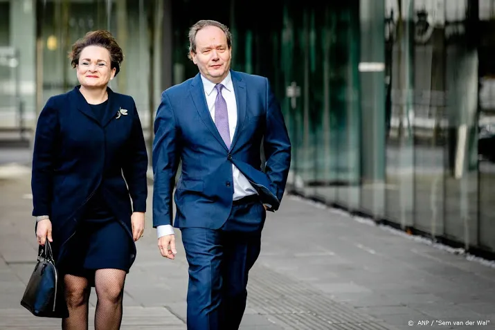 advies snel actie nodig om cultuur belastingdienst te verbeteren