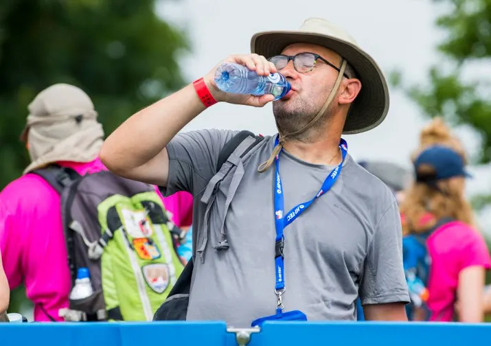 advies vierdaagse nu al voldoende drinken