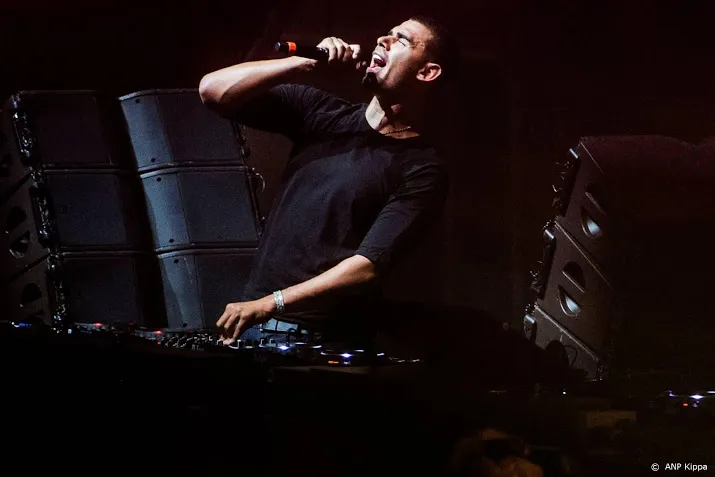 afrojack en gospelkoor interval act op songfestival