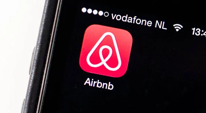 airbnb miljoen nederlanders boekten via ons