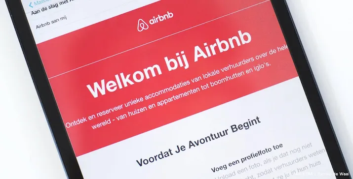 airbnb schort alle activiteiten in rusland en belarus op