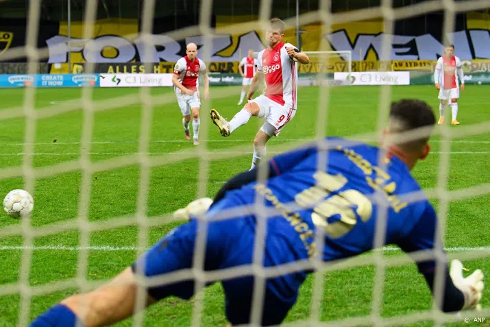 ajax vestigt eredivisierecord maar geen clubrecord