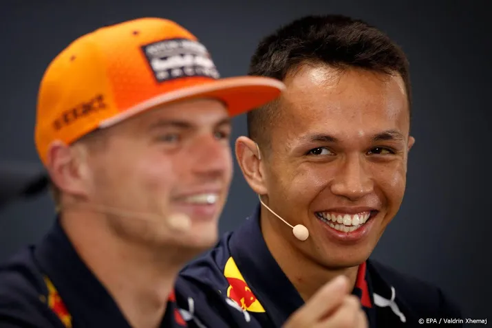 albon start achteraan bij debuut red bull