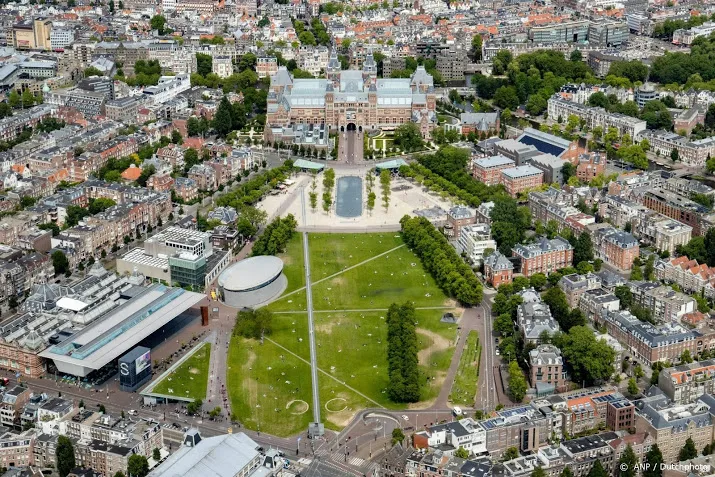 alle demonstraties op de dam verplaatst naar museumplein