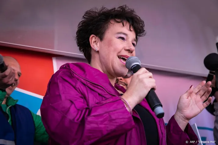 amsterdam doet proef met slim snel kadeherstel met minder hinder