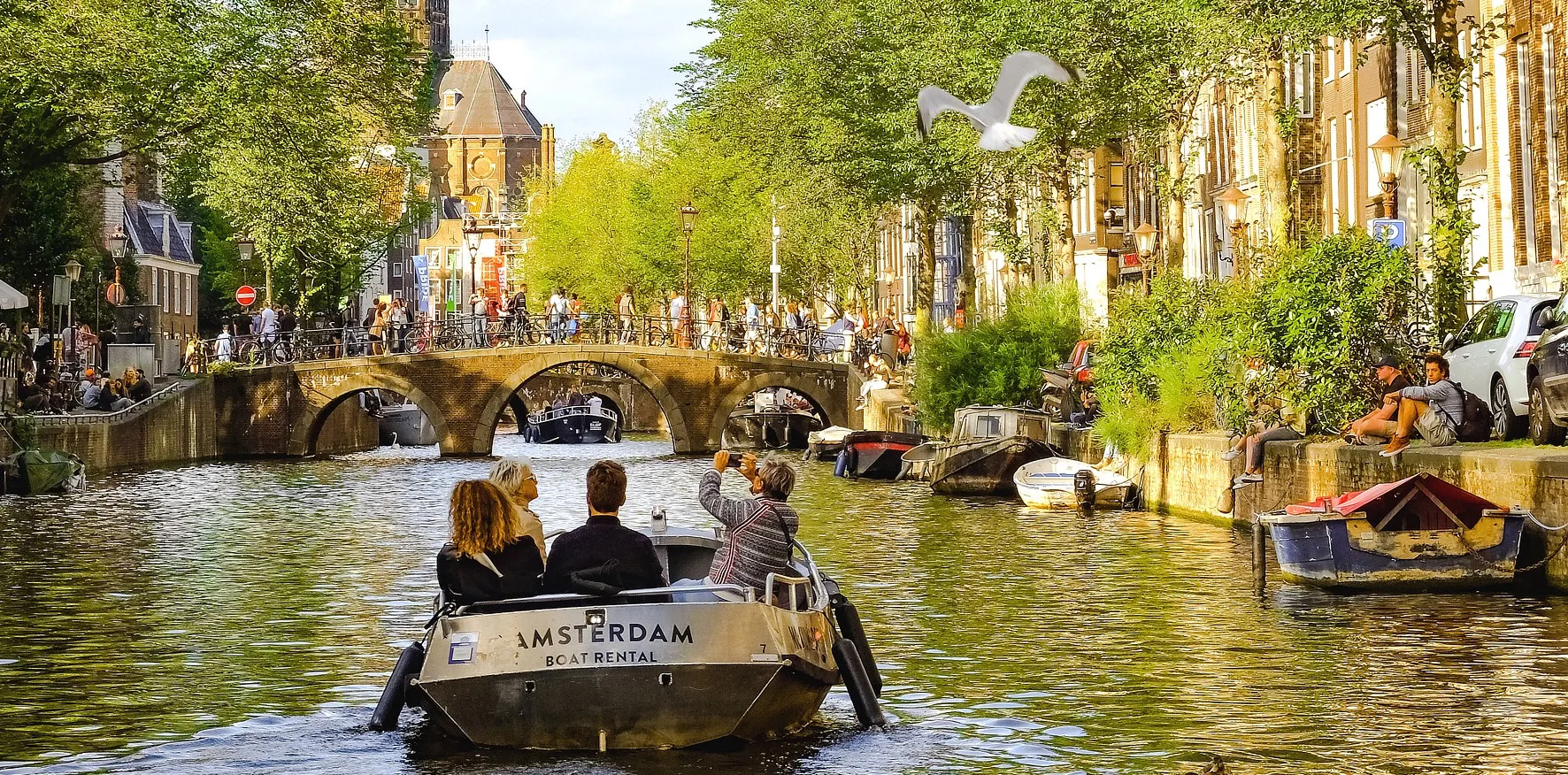 amsterdam hq pixabay 1