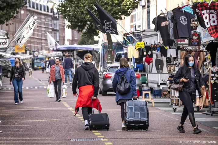 amsterdam in beroep tegen schrappen verbod vakantieverhuur