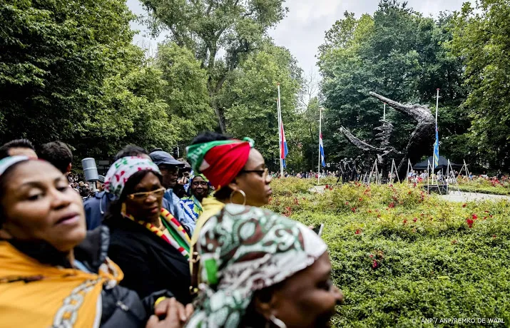 amsterdamse scholieren krijgen keti koti ontbijt