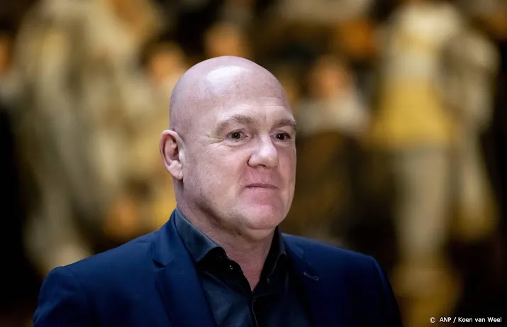 andre kuipers russische onderscheiding is nu ongeloofwaardig