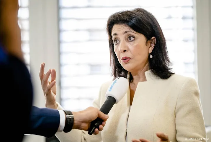arib wil niet in gesprek met kamervoorzitter bergkamp