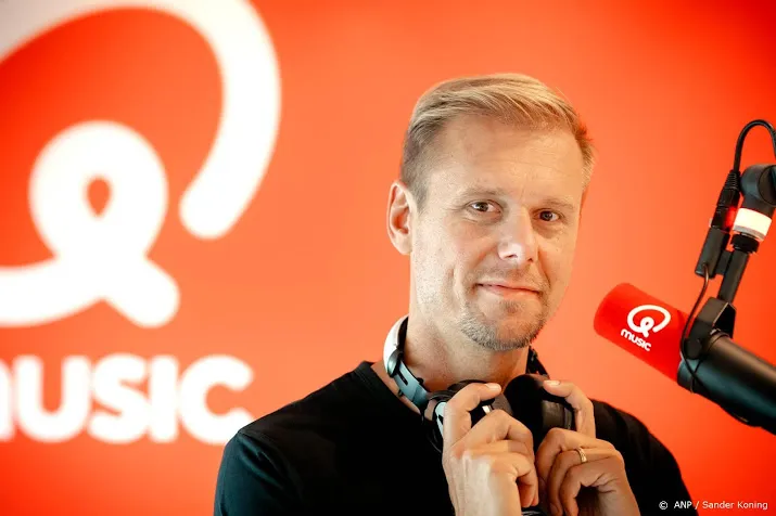 armin van buuren kondigt tweedaags state of trance festival aan