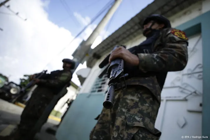 arrestaties in el salvador om moord op nederlandse journalisten