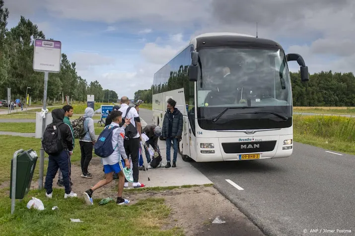 asielzoekers naar hotel delden opvang in doetinchem langer open
