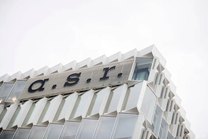 asr groeit en neemt verzekeraar veherex over 2