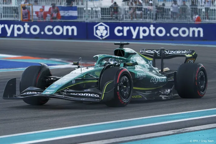 aston martin ontkent illegaal bezit van autogegevens red bull