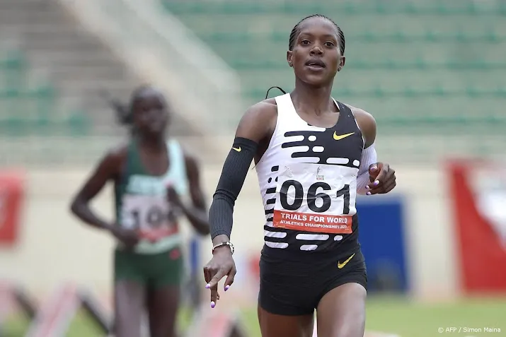 atlete kipyegon verpulvert wereldrecord van hassan op mijl